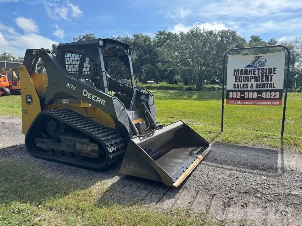John Deere 317G Minicarregadeiras