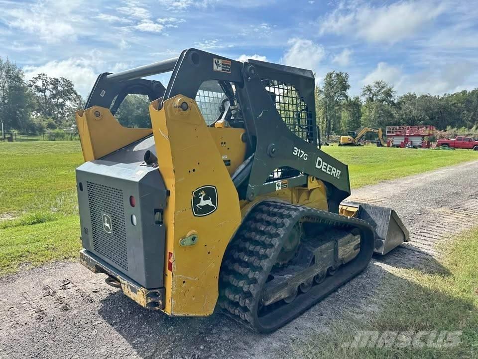 John Deere 317G Minicarregadeiras