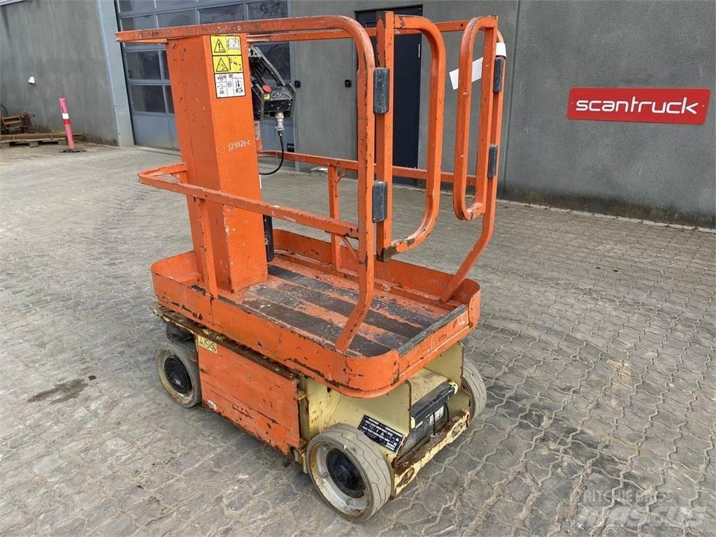 JLG 1230ES Plataformas de Mastro Vertical