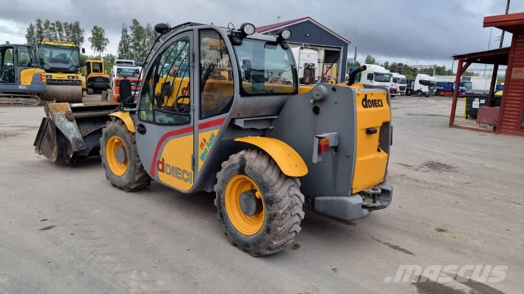 Dieci Mini Agri 25.6 Manipulador telescópico