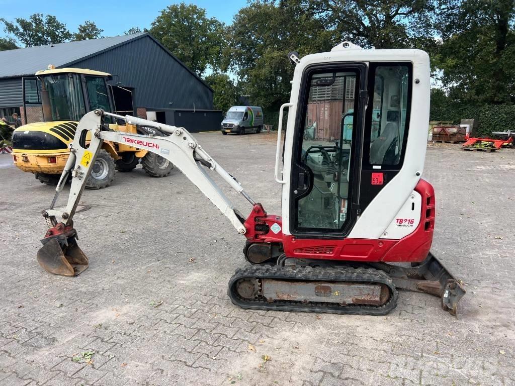 Takeuchi TB 216 Miniescavadeiras