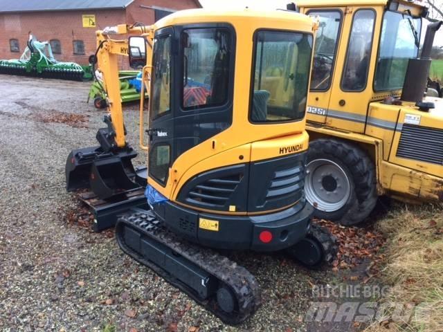 Hyundai R25 AK Miniescavadeiras