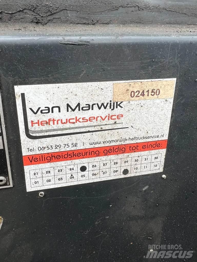 Linde E30-01 Empilhadores eléctricos