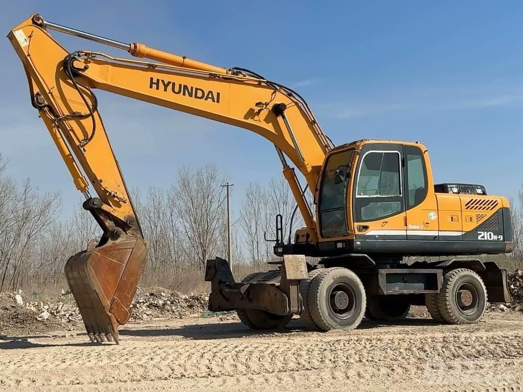 Hyundai R210W-9 Escavadoras de rodas