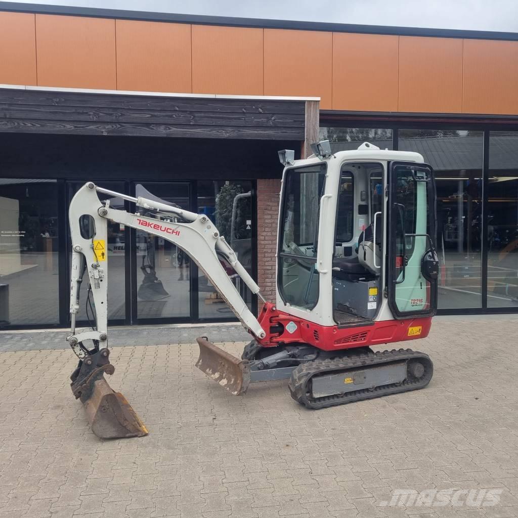 Takeuchi TB 216 Miniescavadeiras