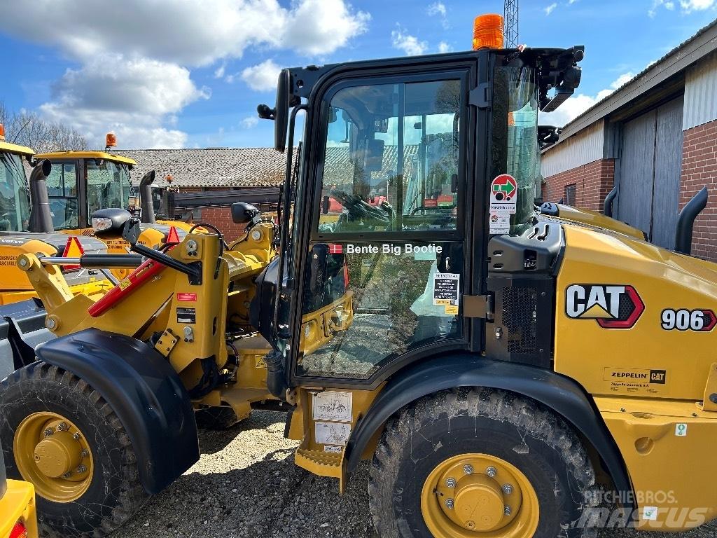 CAT 906 Carregadeiras de rodas