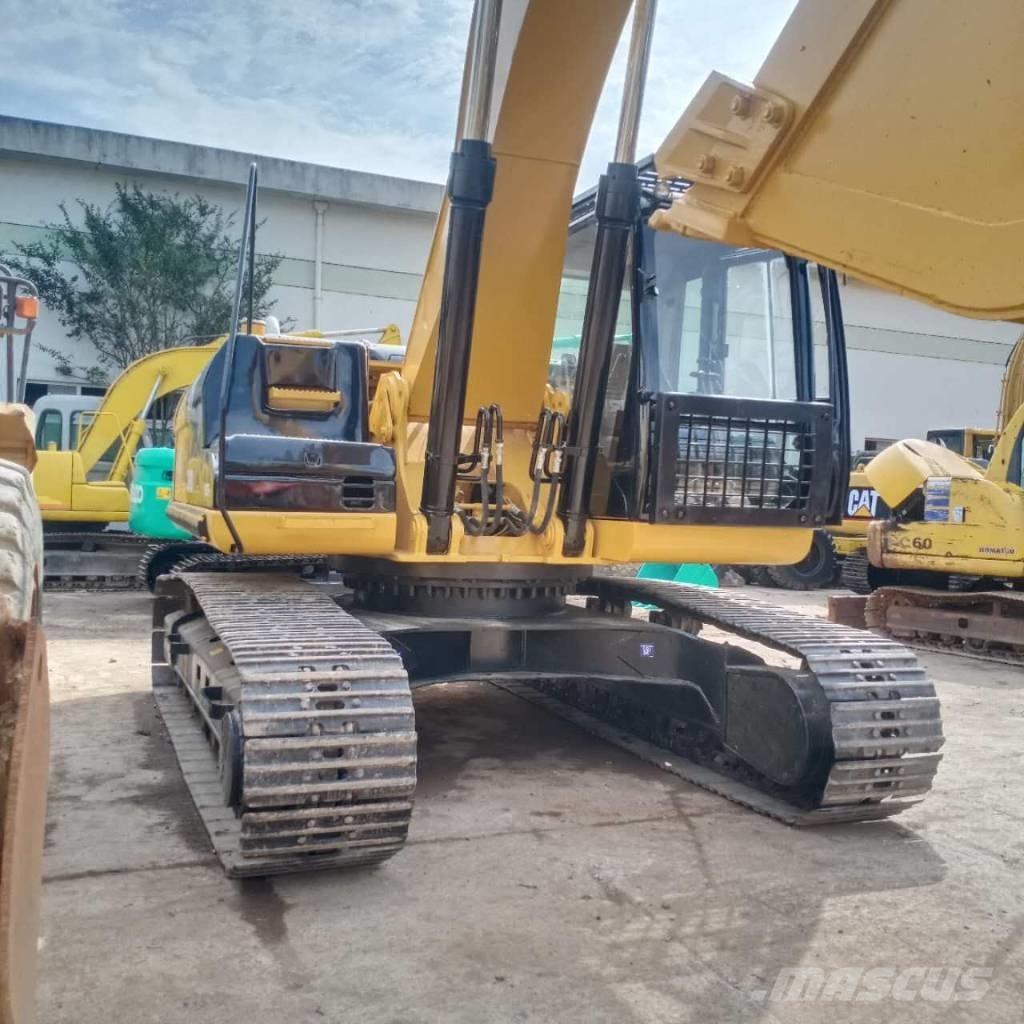 CAT 330 D Escavadeiras de esteiras