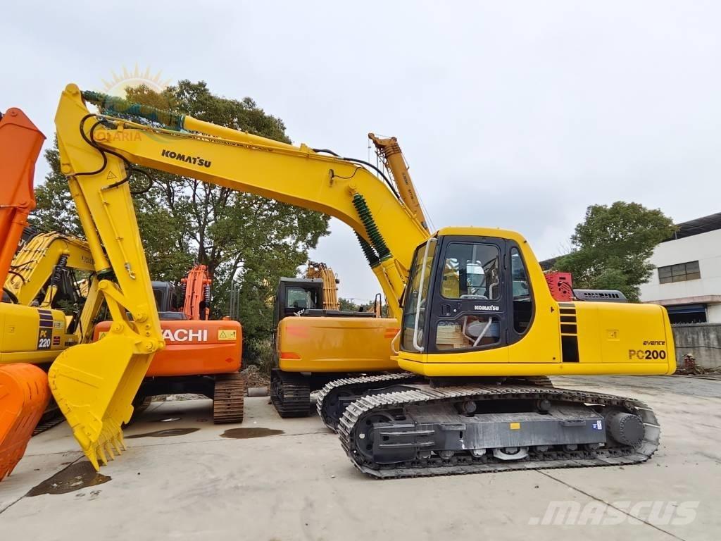 Komatsu PC 200-6 Escavadeiras de esteiras