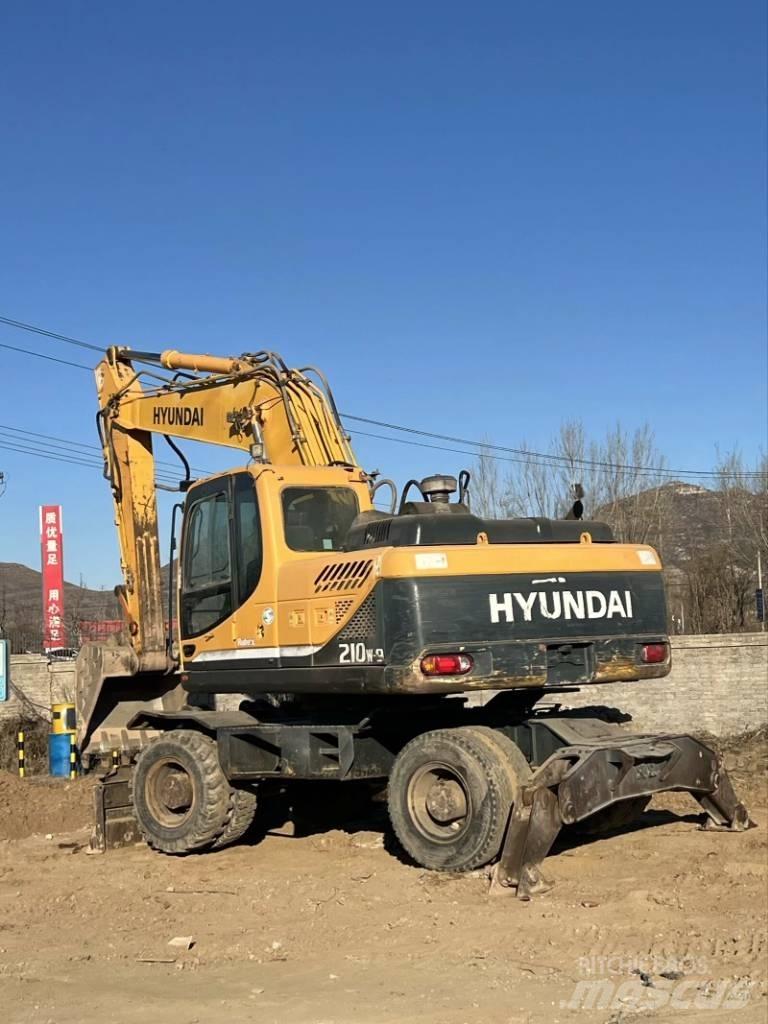 Hyundai R210W-9 Escavadoras de rodas
