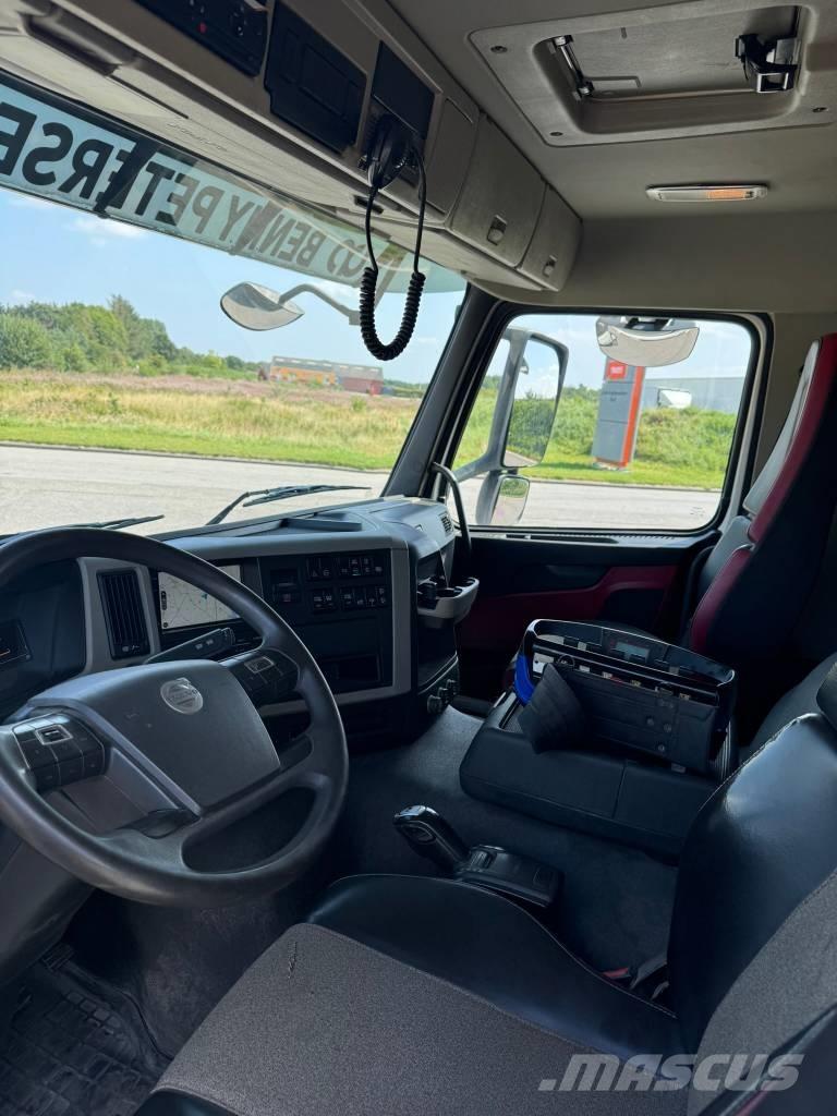 Volvo FM 500 Camiões caixa desmontável com elevador de cabo