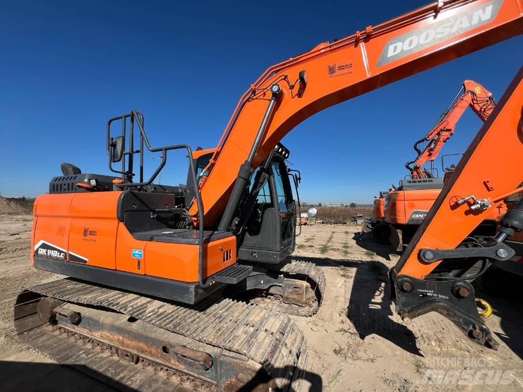 Doosan DX140LC-7 Escavadeiras de esteiras