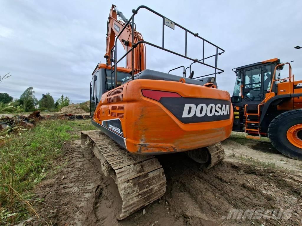 Doosan DX 225 LC-5 Escavadeiras de esteiras