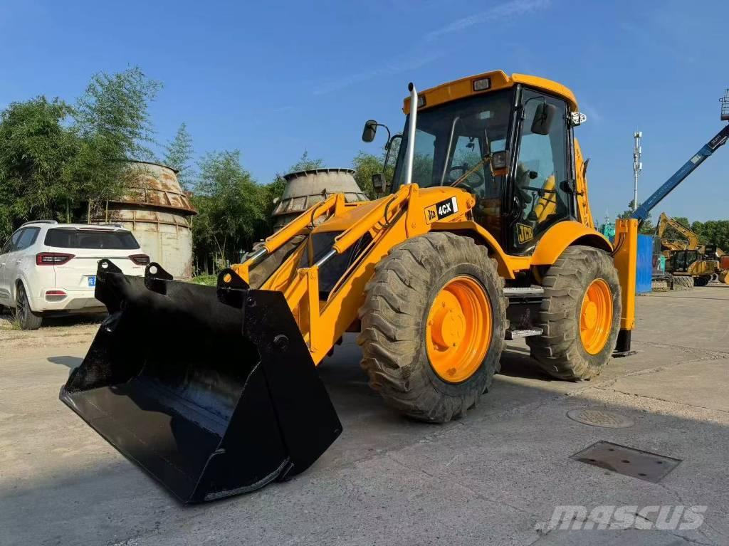 JCB 4CX Retroescavadeiras