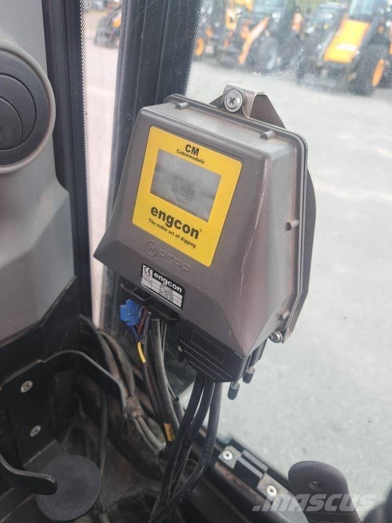 JCB 65 R-1  "MYYTY"! Miniescavadeiras