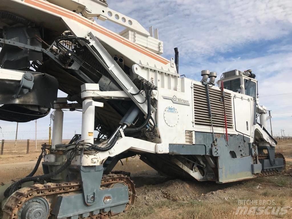 Wirtgen W2500SM Outros
