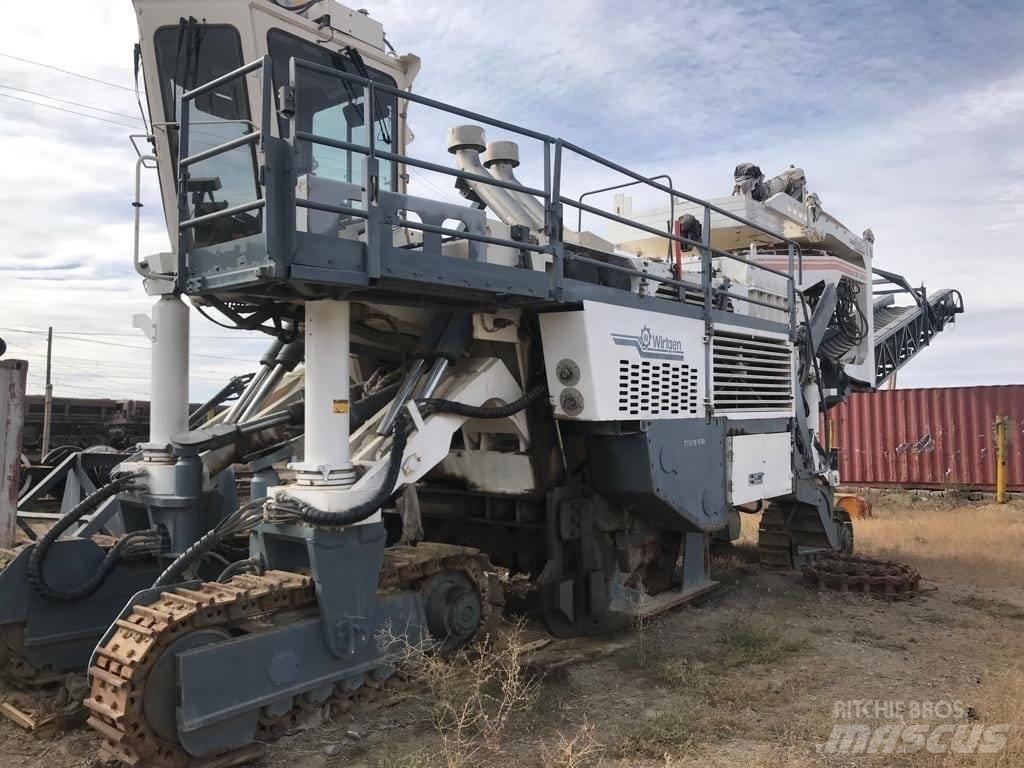 Wirtgen W2500SM Outros