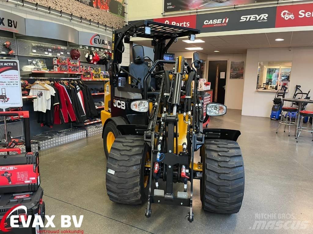 JCB 403 Plus Carregadeiras de rodas