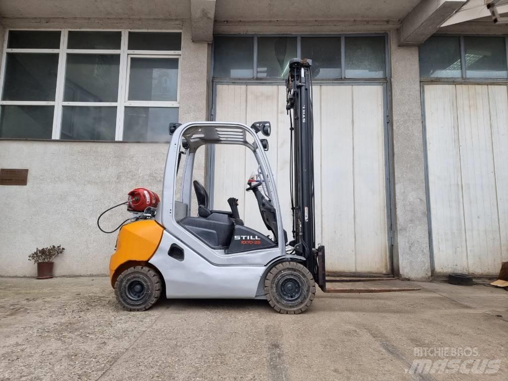 Still RX70-25T Empilhadores a gás