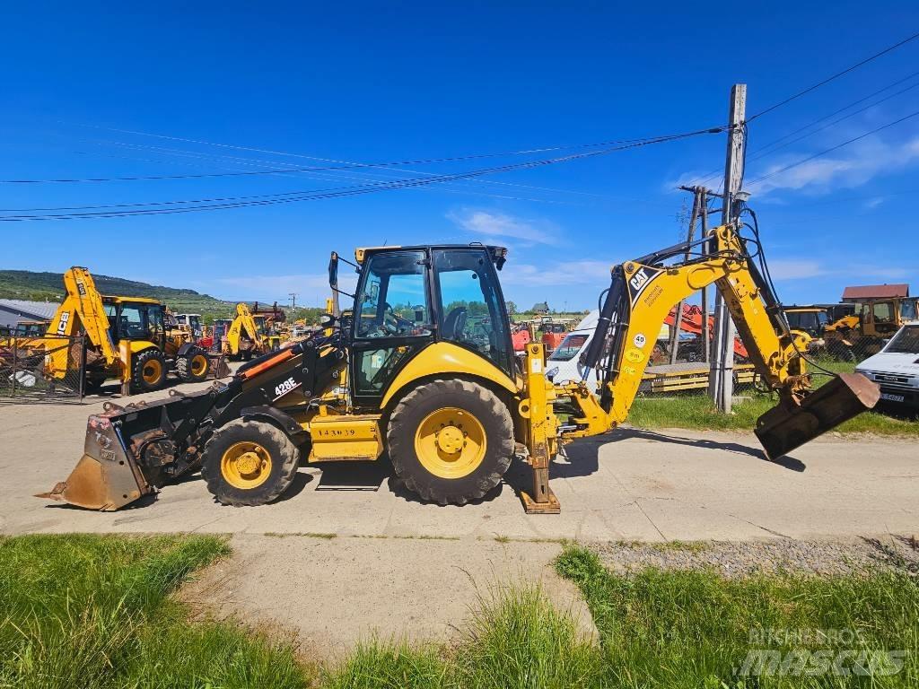 CAT 428 E Retroescavadeiras