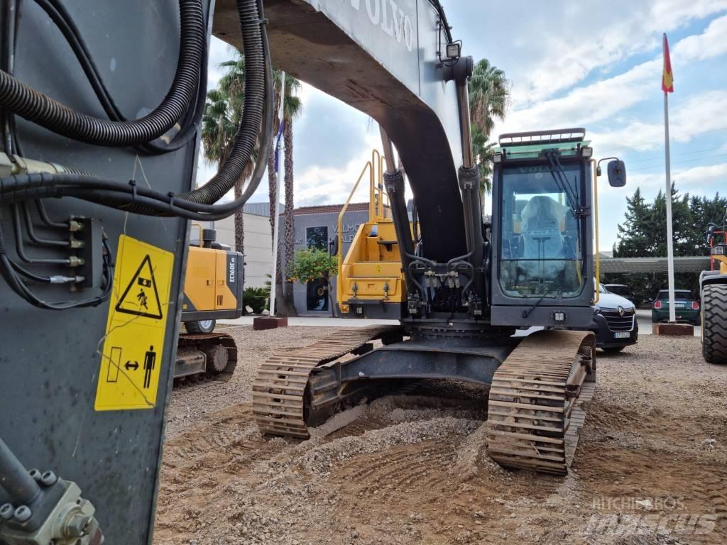Volvo EC 300 E Escavadeiras de esteiras