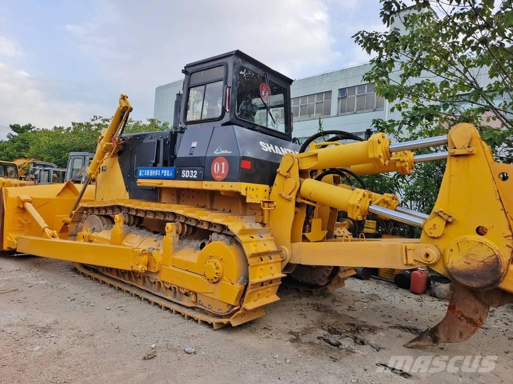 Shantui SD 32 Dozers - Tratores rastos