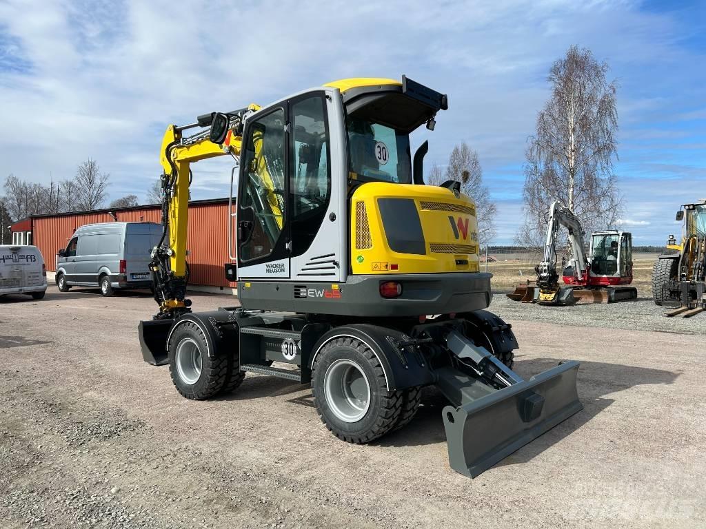 Wacker Neuson EW65 Escavadoras de rodas