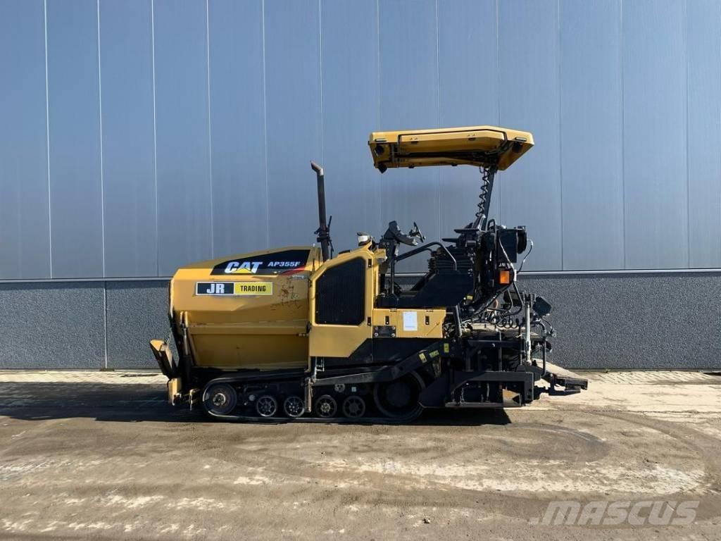 CAT AP355F Espalhadoras de asfalto