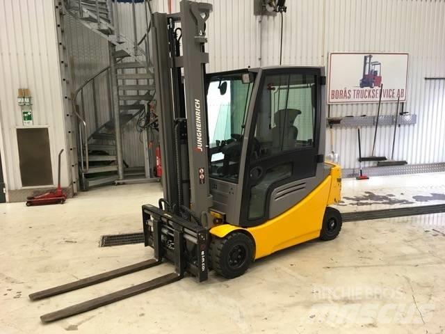 Jungheinrich EFG 320 Empilhadores eléctricos