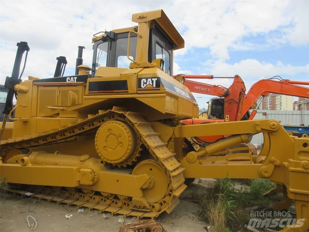 CAT D 8 N Dozers - Tratores rastos