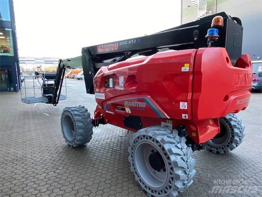 Manitou 200ATJE Elevadores braços articulados