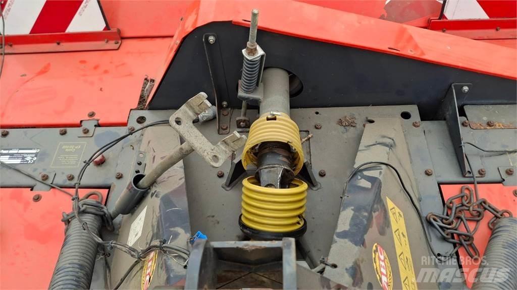 Kuhn PZ 300 F Gadanheiras-Condicionadoras