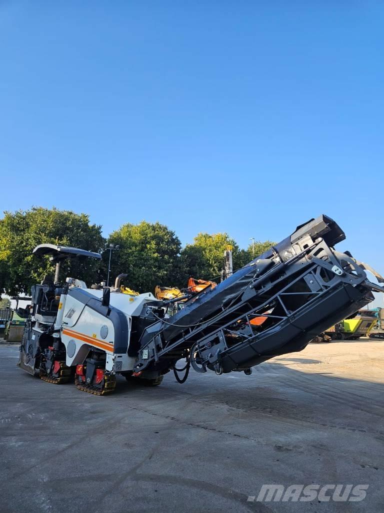 Wirtgen W 100 F Moinhos de asfalto a frio