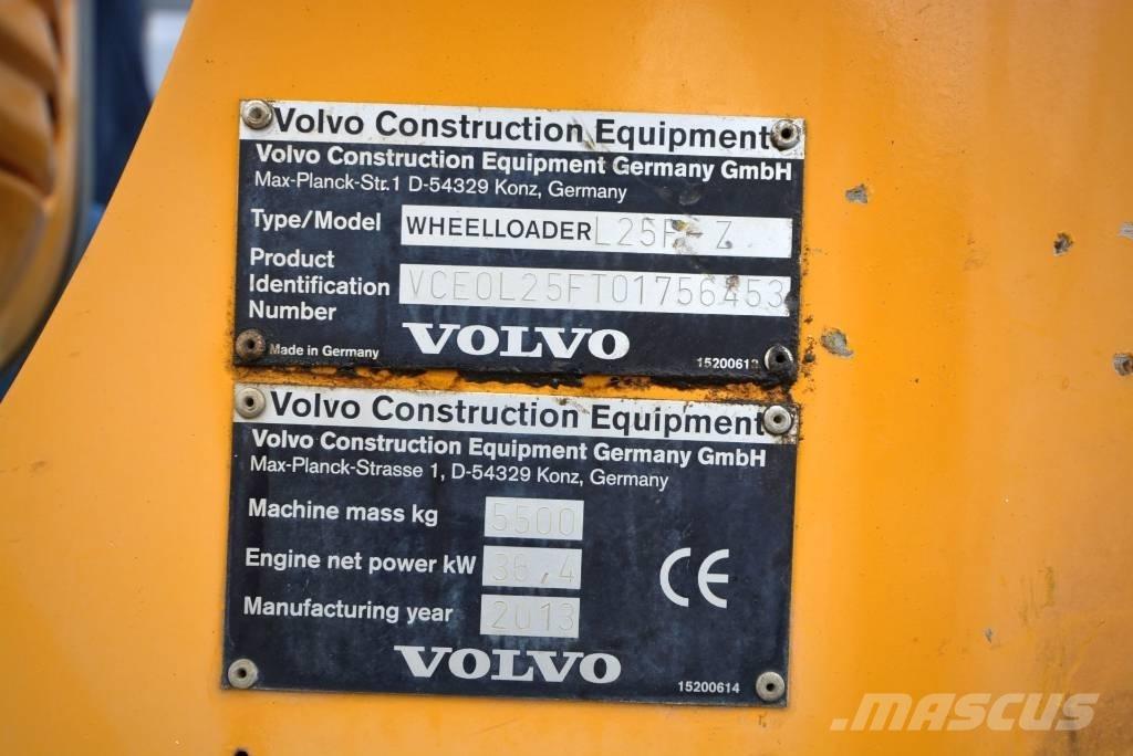 Volvo L 25 F Z Carregadeiras de rodas