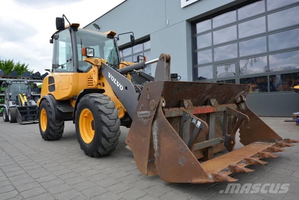 Volvo L 25 F Z Carregadeiras de rodas