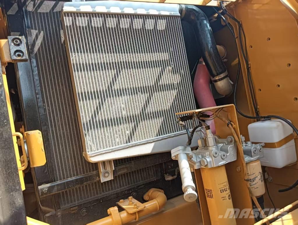 CAT 330 D Escavadeiras de esteiras