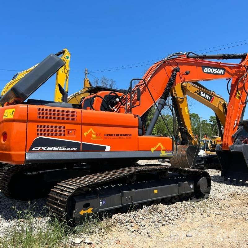Doosan DX225-9C Escavadeiras de esteiras