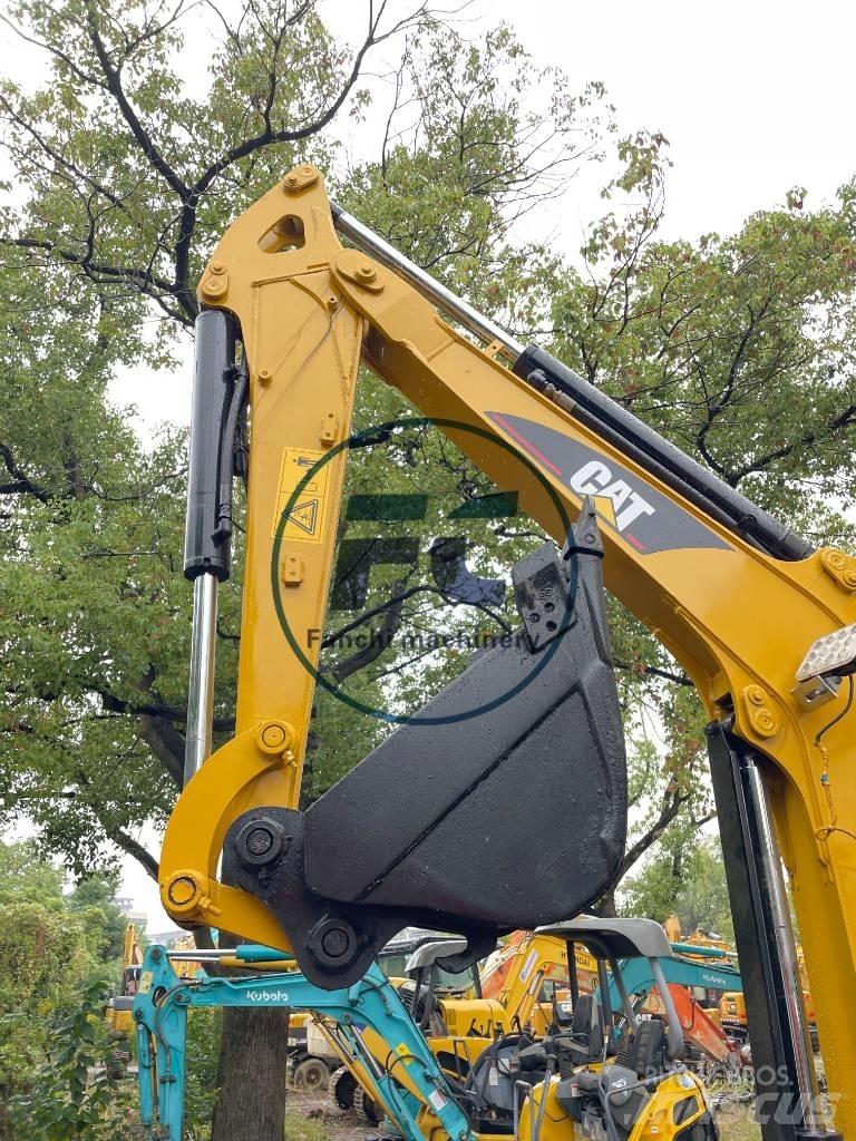 CAT 303.5 C CR Miniescavadeiras