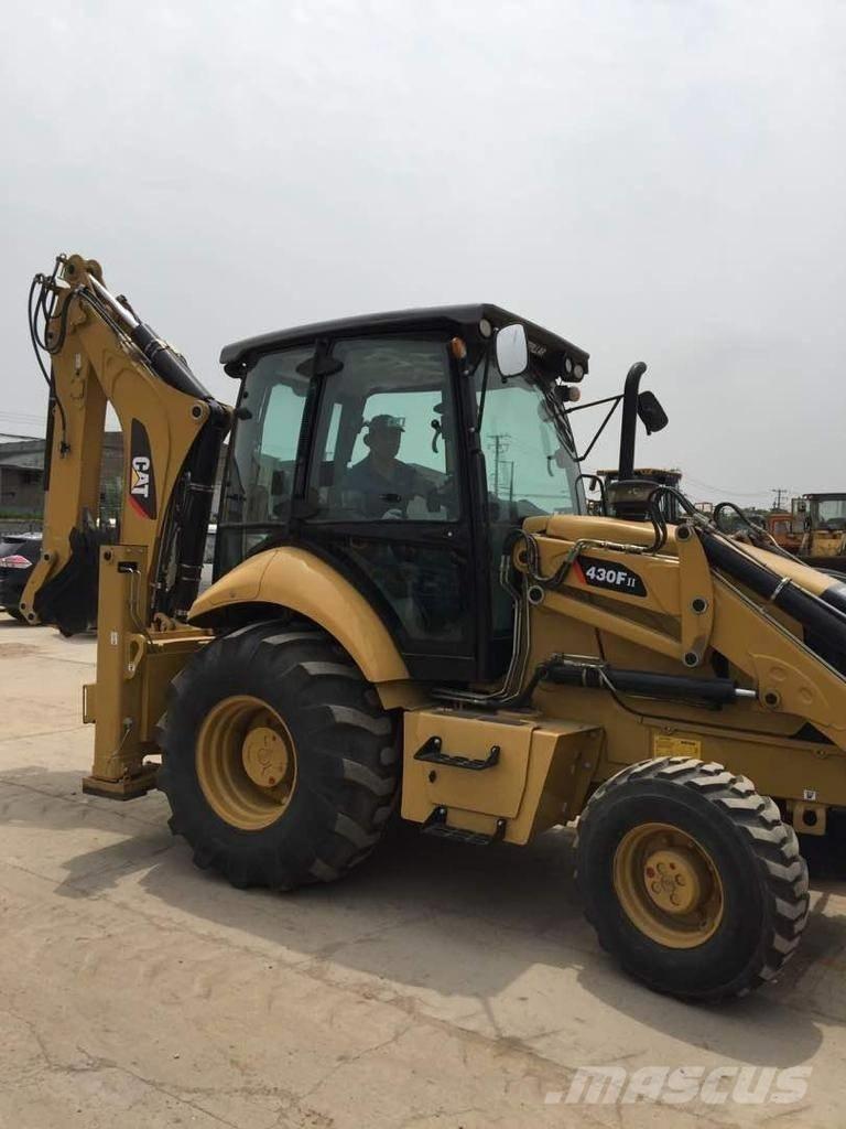 CAT 430F2 Retroescavadeiras