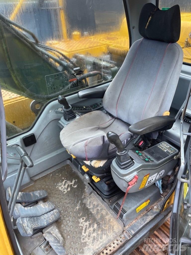 Volvo EC210B Escavadeiras de esteiras