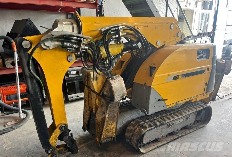 Brokk 180 Escavadoras de demolição