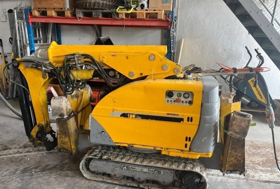 Brokk 180 Escavadoras de demolição