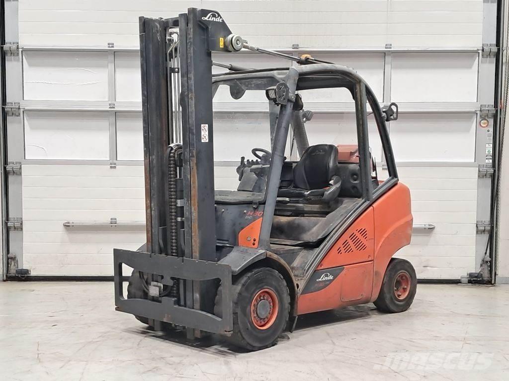 Linde H30T-02 Empilhadores a gás