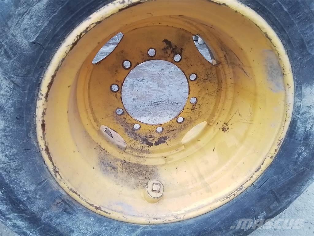 Ösa 250 20x26,5 Pneus