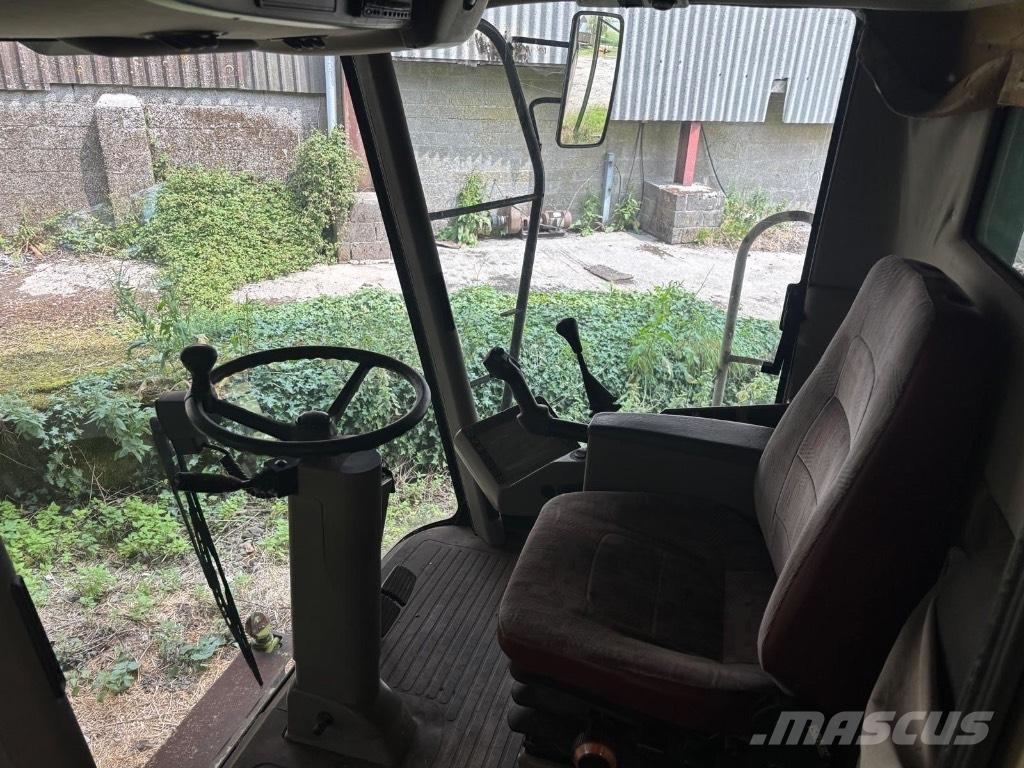 CLAAS Lexion 420 Ceifeiras debulhadoras