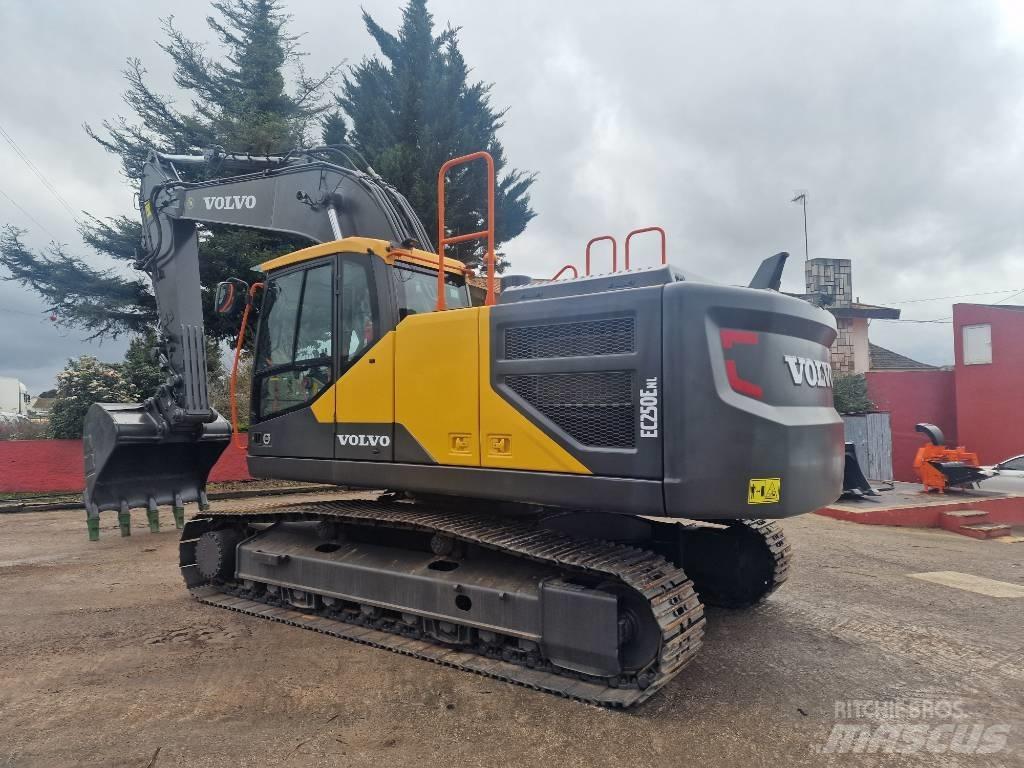 Volvo EC 250 ELN Escavadeiras de esteiras