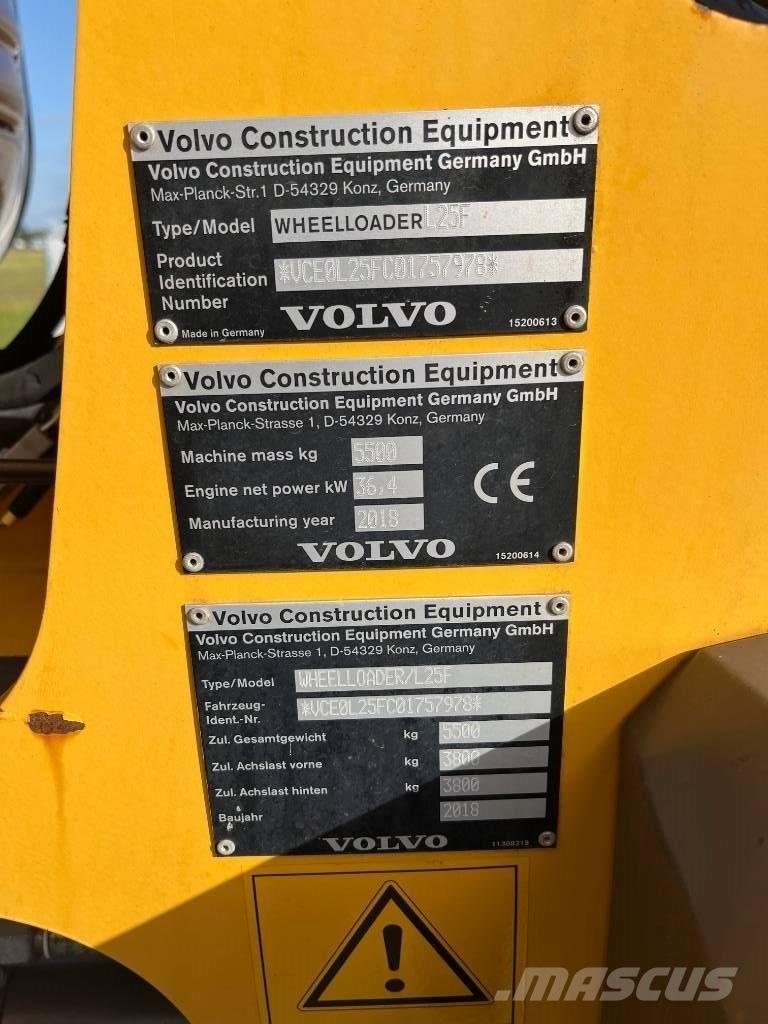 Volvo L 25 F Carregadeiras de rodas