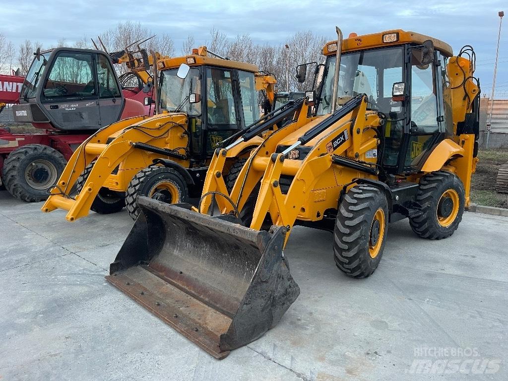 JCB 2 CX Retroescavadeiras