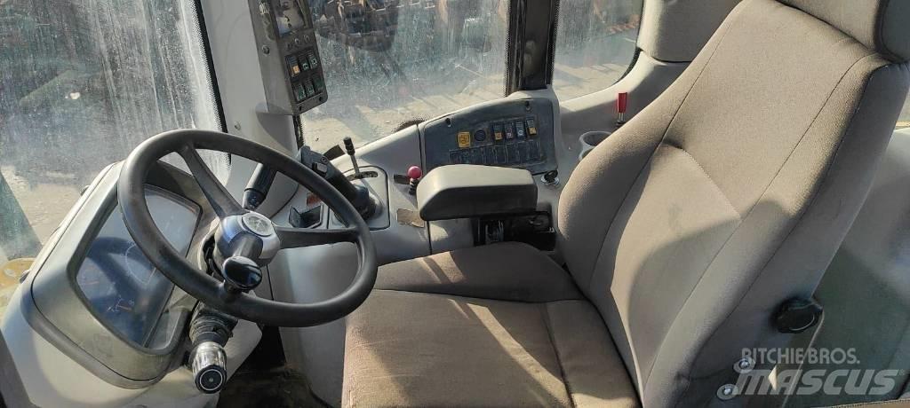 New Holland W 130 Carregadeiras de rodas