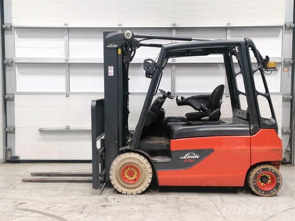 Linde E30L-01 Empilhadores eléctricos