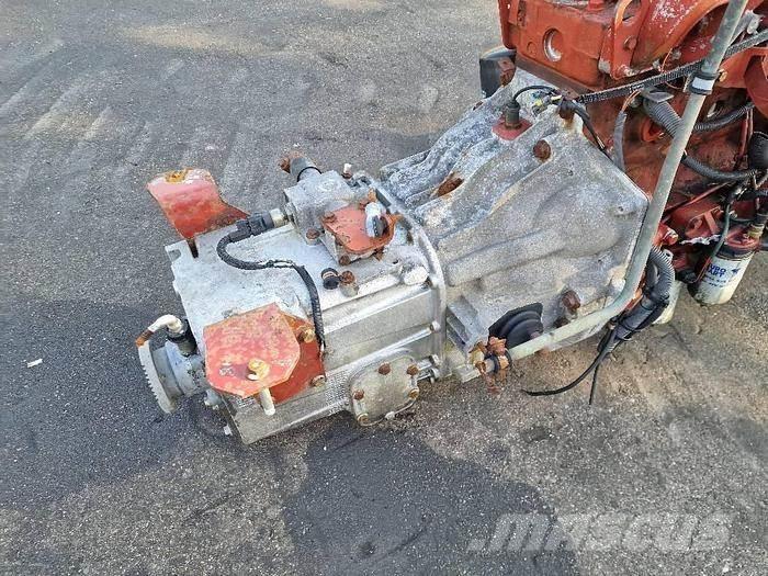 Iveco 2845.601 P99 Transportes - Outros
